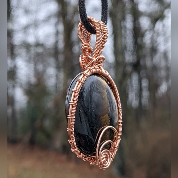 Handmade Tigers Eye Pendant Necklace Wrapped In Copper Wire - Picture 13 of 17